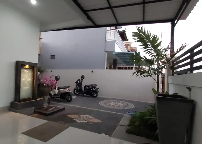 Chandra's House Pesanggaran